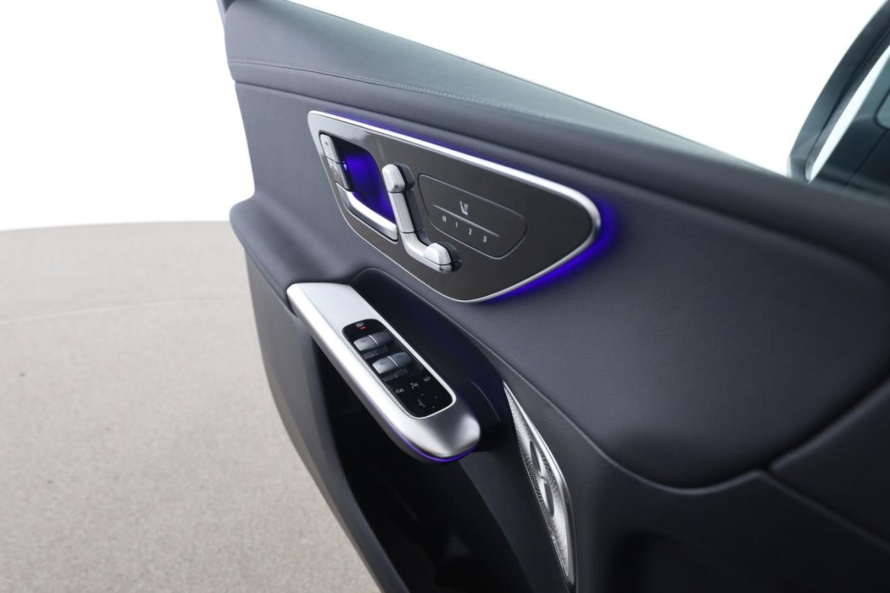 Mercedes-Benz GLC 200 d 4M AMG Digital Light Night Burmester