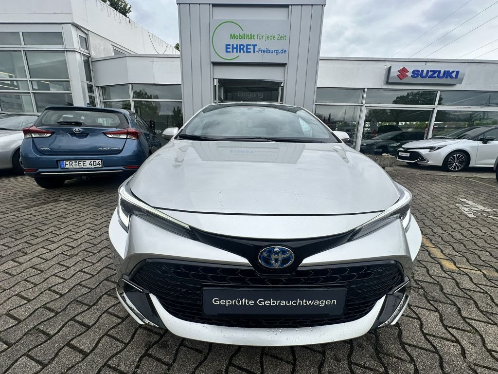 Toyota Corolla 1.8 Hybrid Team Deutschland