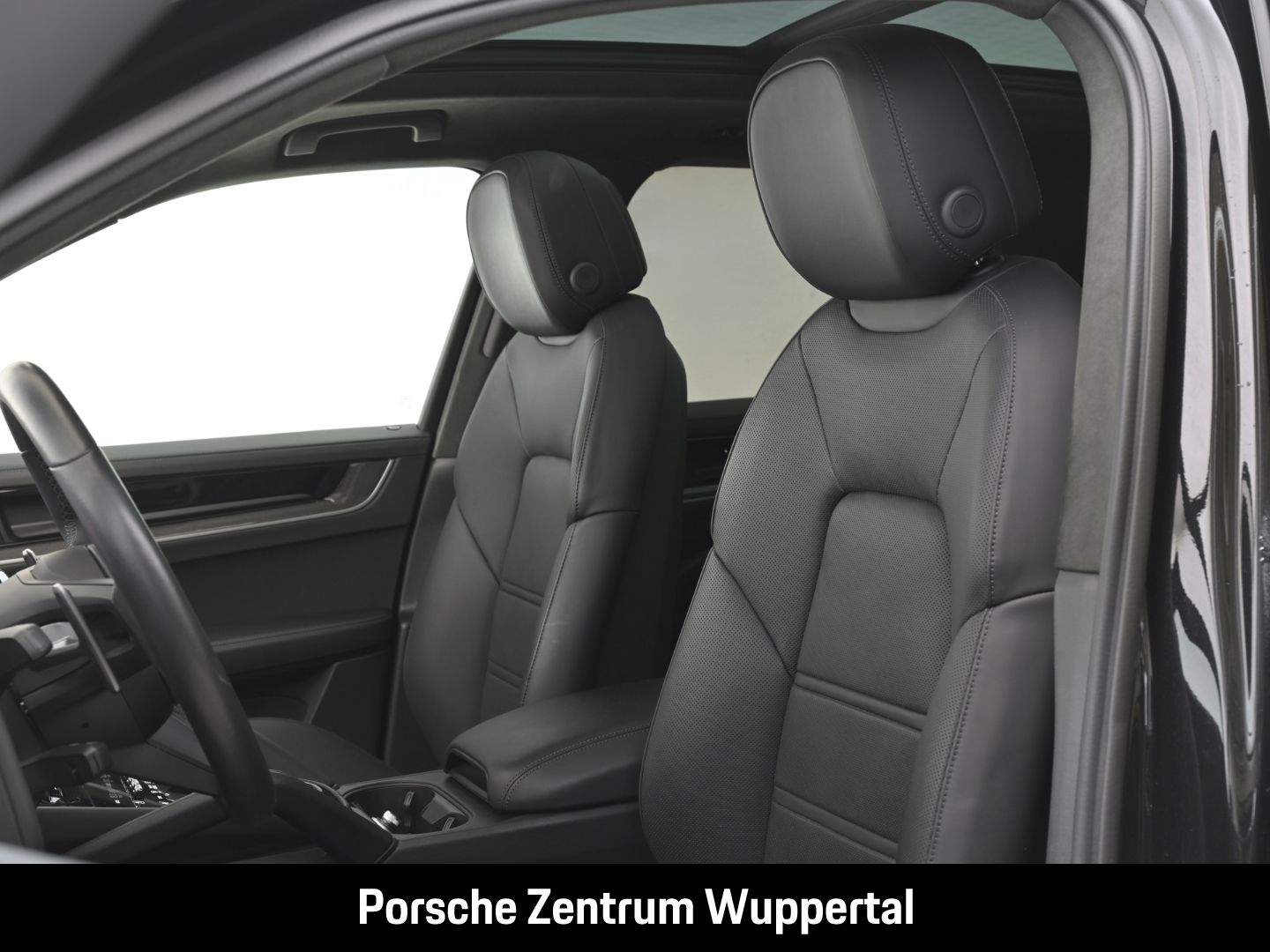 Porsche Cayenne E-Hybrid BOSE Panoramadach LED-Matrix