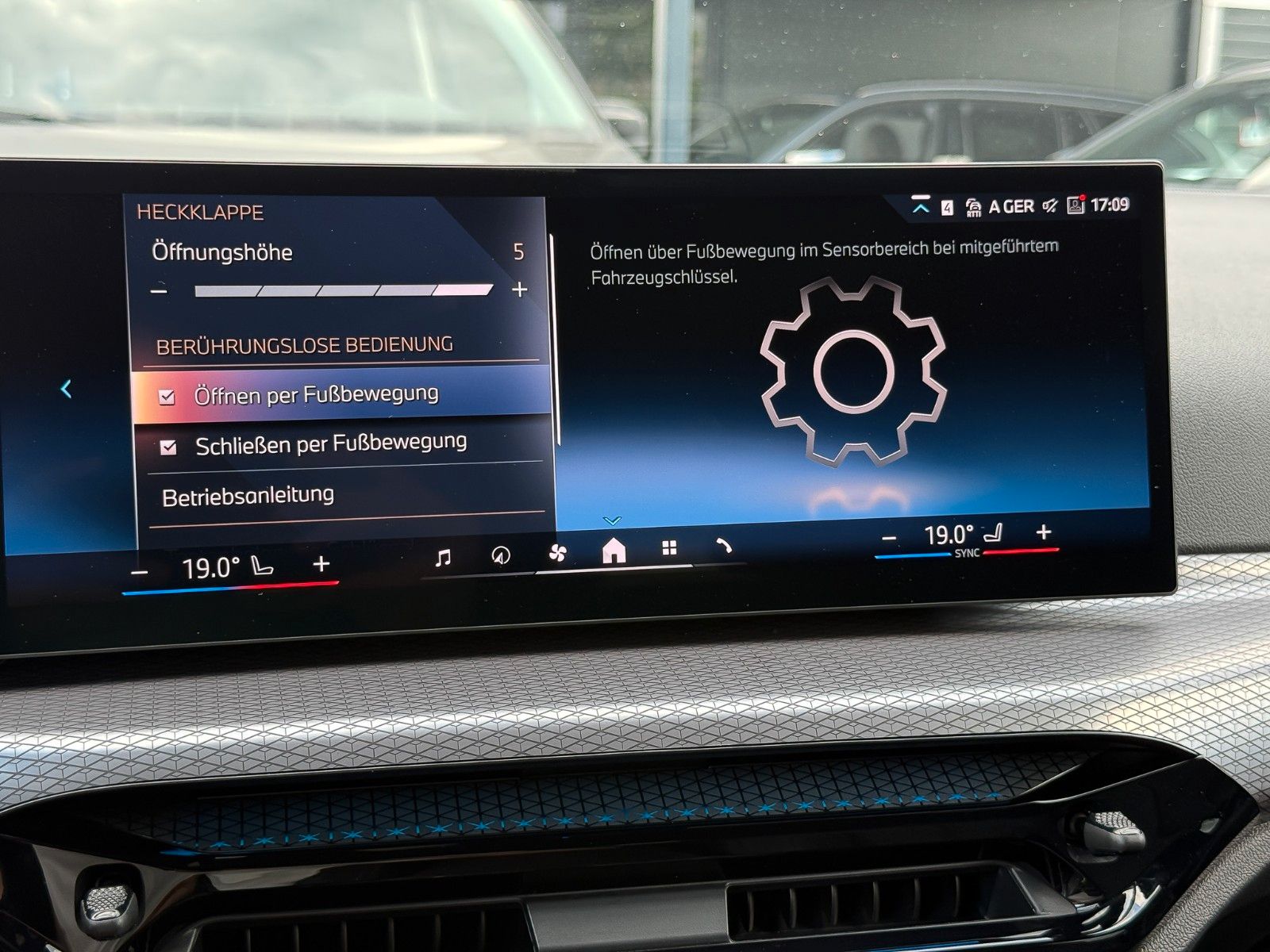 BMW 320d xD M Sport Pro HuD AHK hifi StHzg Memory