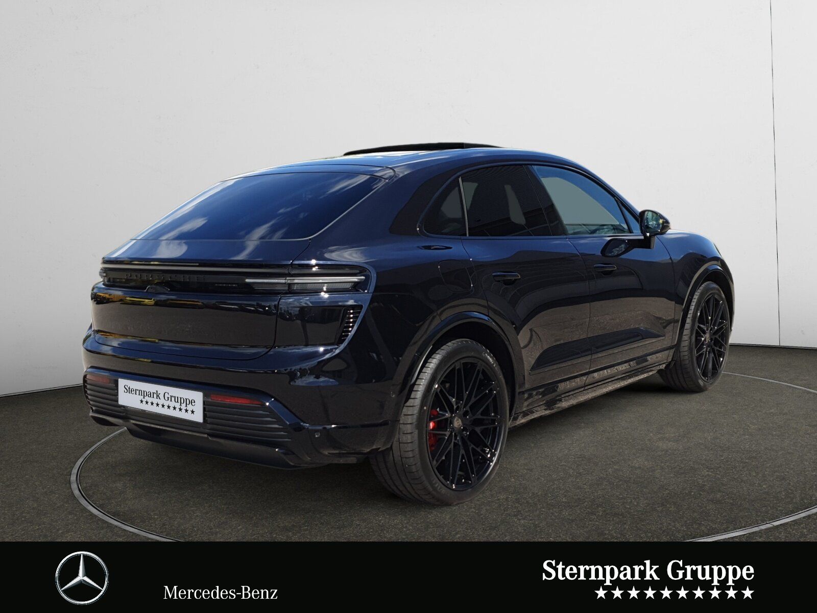 Porsche Macan Turbo Electric - Samsaru's Car Outlet