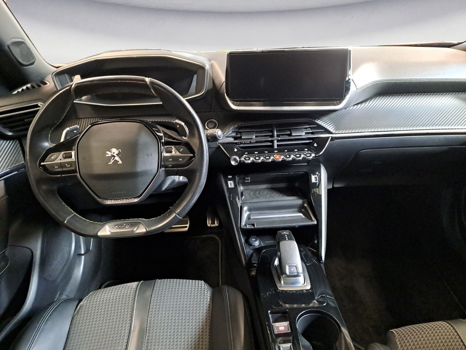 Peugeot 2008 BlueHDi 130 Allure GT-Line - Samsaru's Car Outlet
