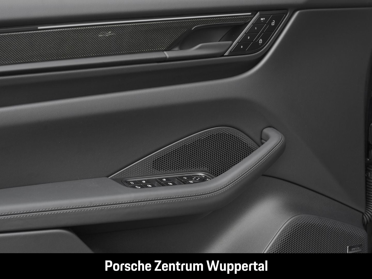 Porsche Macan LED-Matrix Surround-View Abstandstempomat