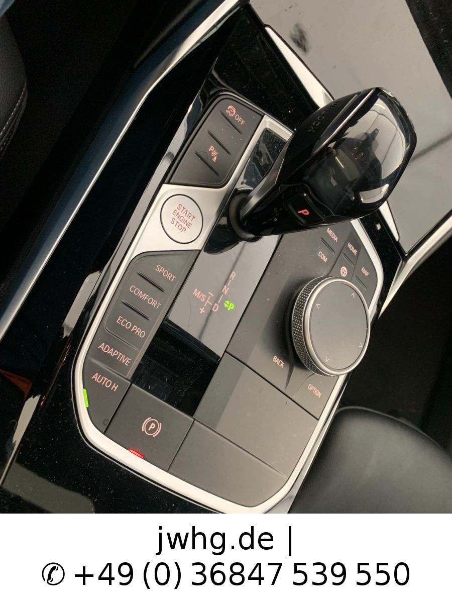 BMW 330d Lim xDr Sport Line ACC/SONNENDACH/LED+/KAM