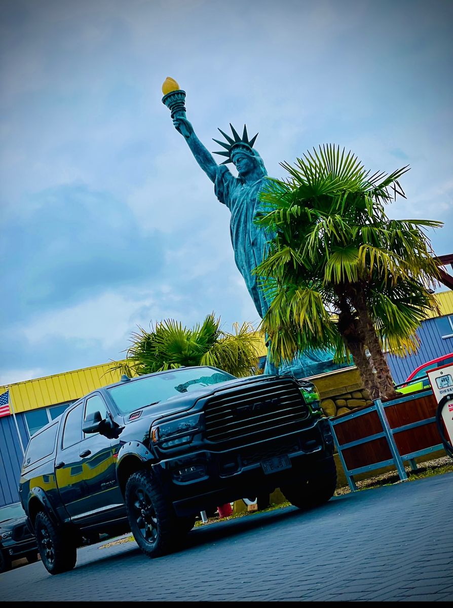 Dodge LIMITED*V8*4X4*AHK*LED*BÜGEL*OFFROAD*GARANTIE*