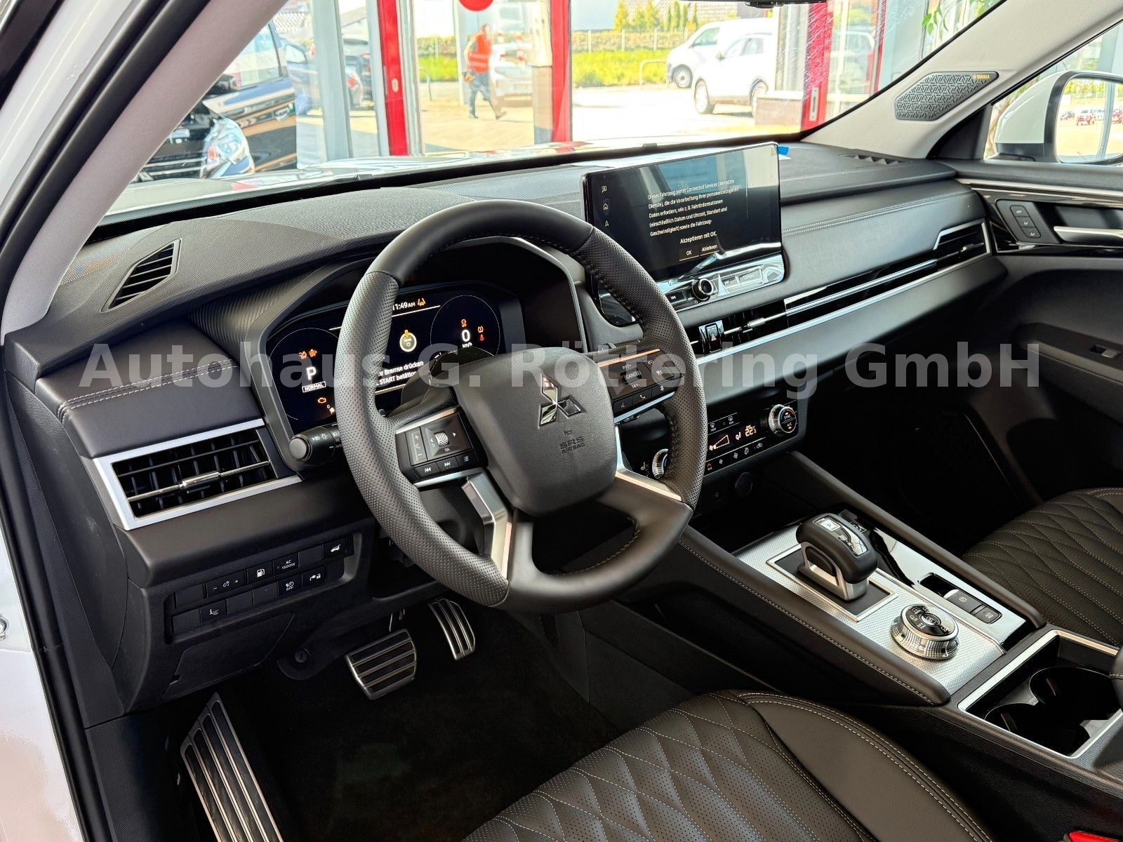 Mitsubishi Outlander Top 4WD PHEV Leder LED 4xSHZ 360° HUD