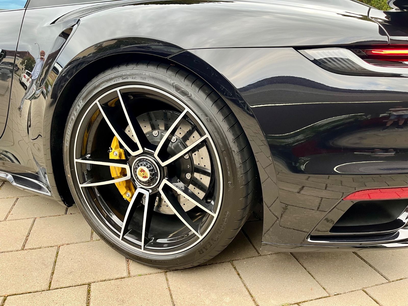 Porsche 992 Turbo S org.22'Km Approved unf-fr. MwSt 1.Hd