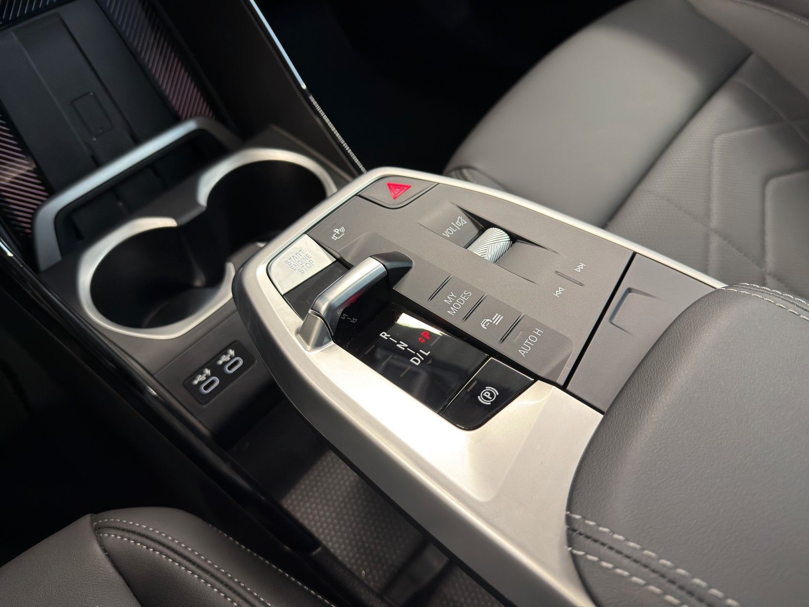 BMW X1 23 d xDrive xLine - Samsaru's Car Outlet