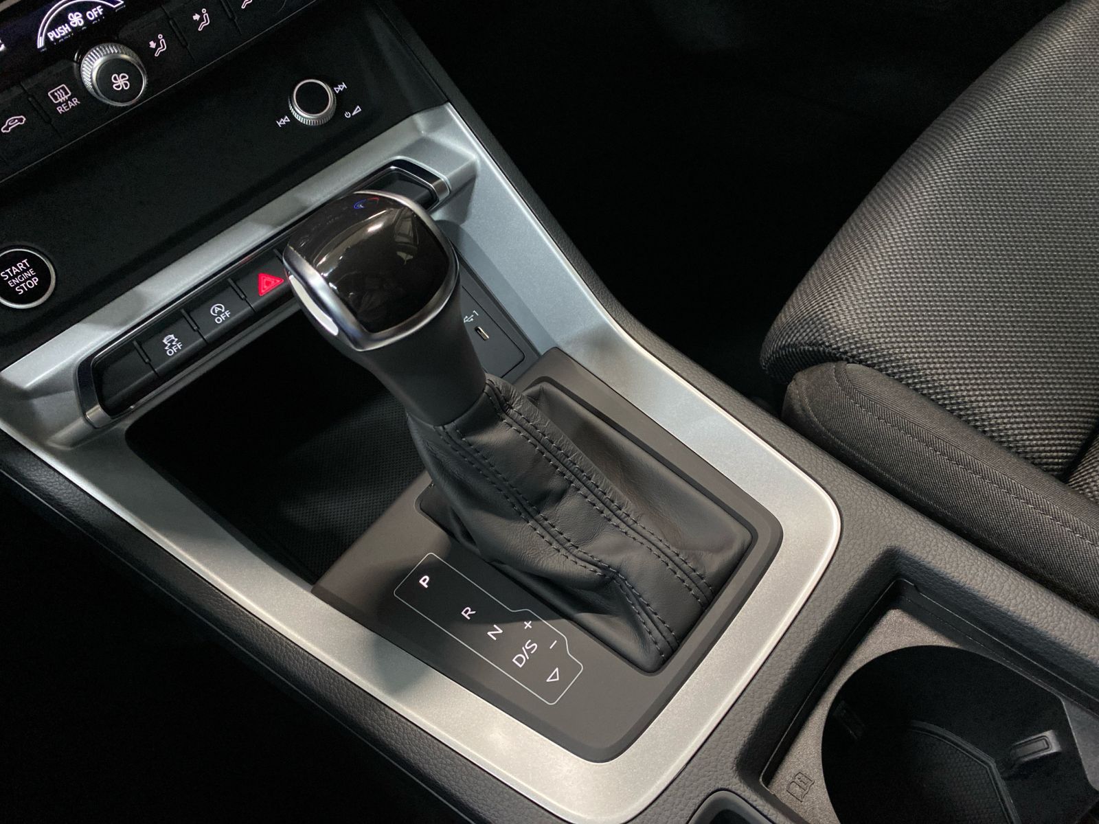 Audi Q3 35 TDI quattro - Samsaru's Car Outlet