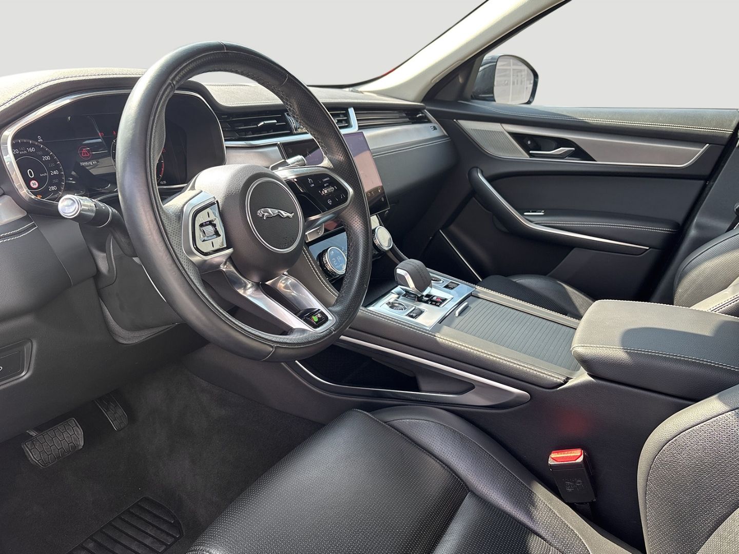 Jaguar F-Pace R-Dynamic S AWD Plug-In Hybrid P400e EU6d