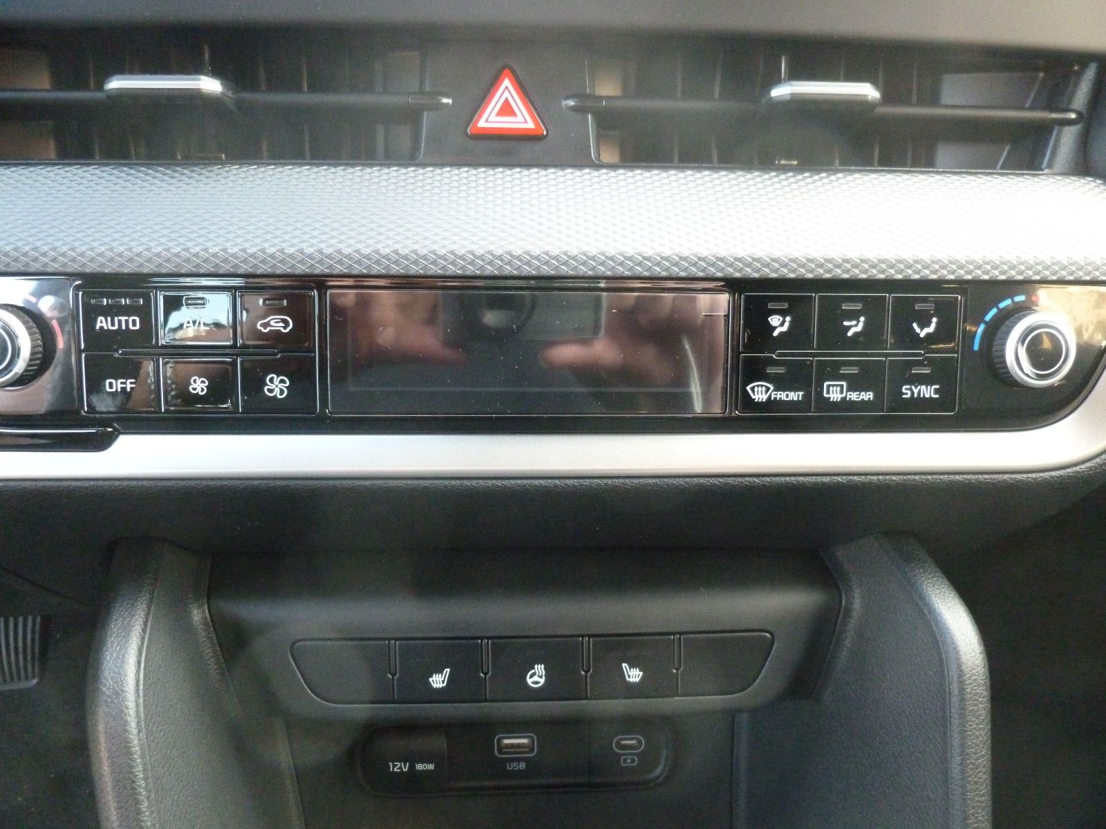 Kia Sportage Edition 7 Emotion - Samsaru's Car Outlet