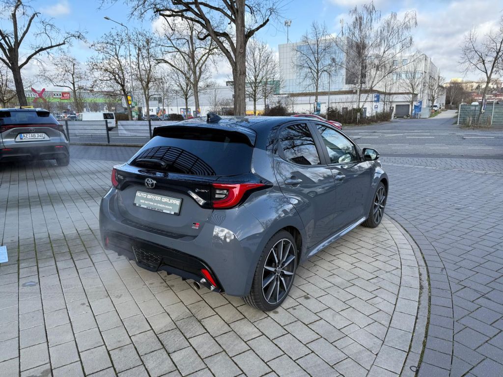 Toyota Yaris Hybrid 130 1.5 VVT-i GR SPORT