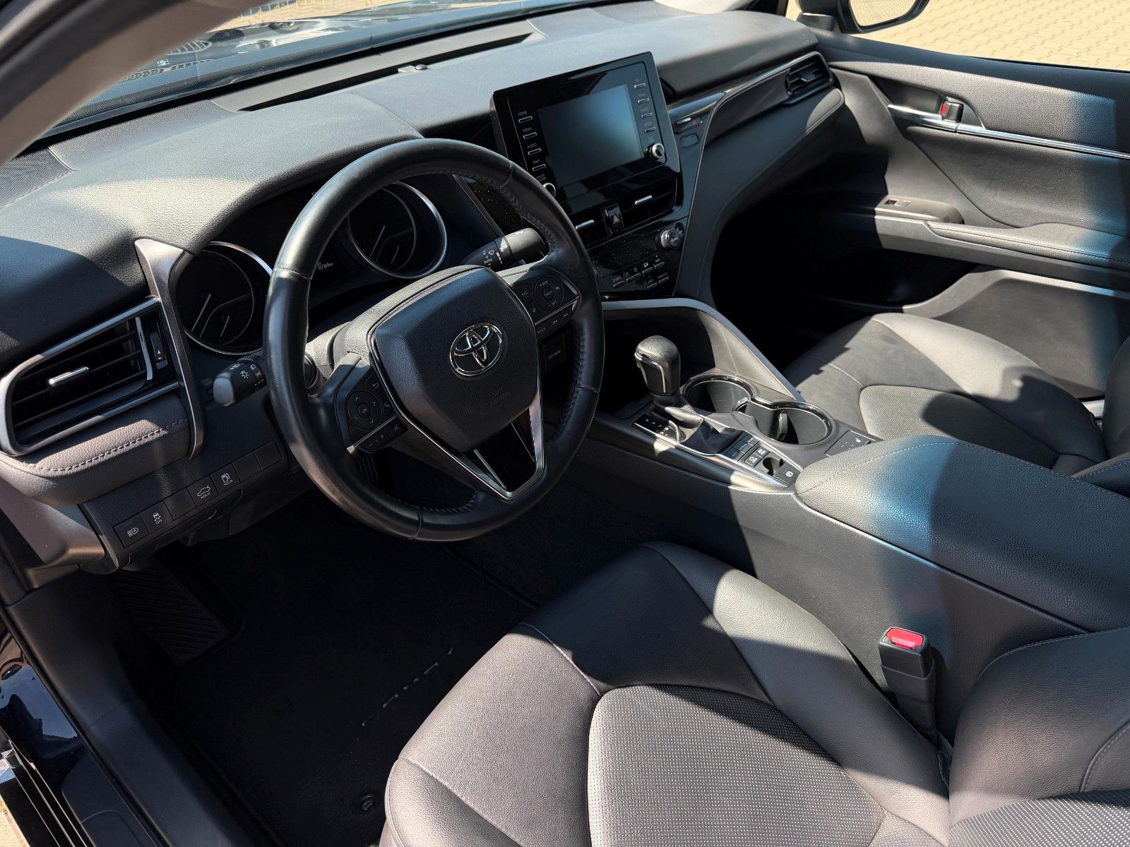 Toyota Camry 2.5 Hybrid