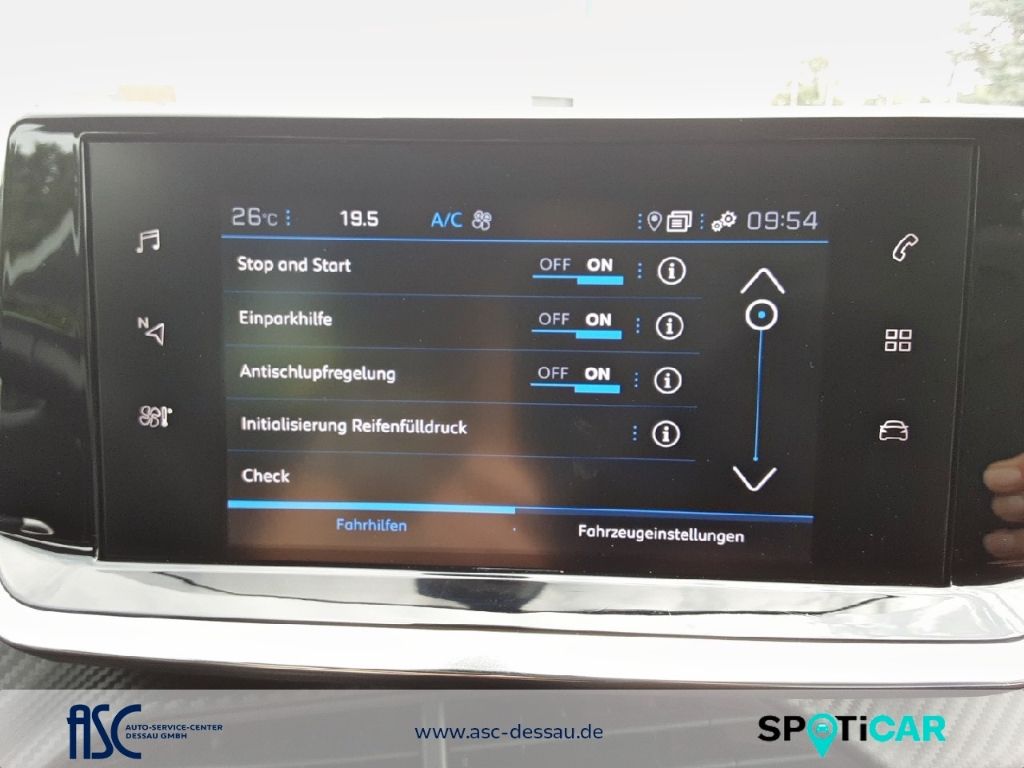 Peugeot 208 ALLU PUTE100 EAT8 - Samsaru's Car Outlet