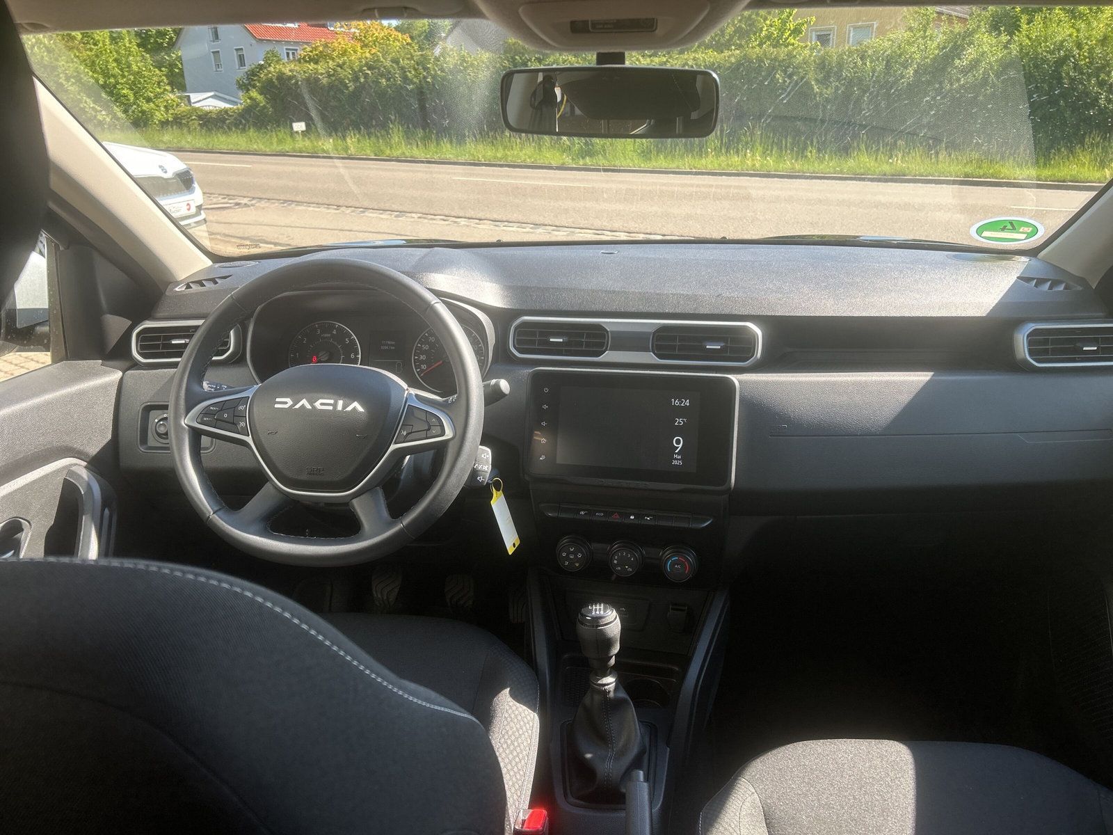 Dacia Duster Expression - Samsaru's Car Outlet