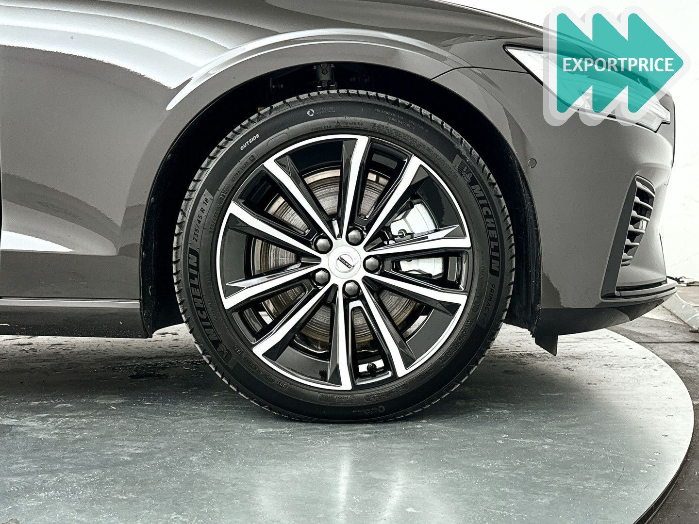 Volvo V60 T6 Plug-in hybrid AWD Plus Dark | 360° kamer