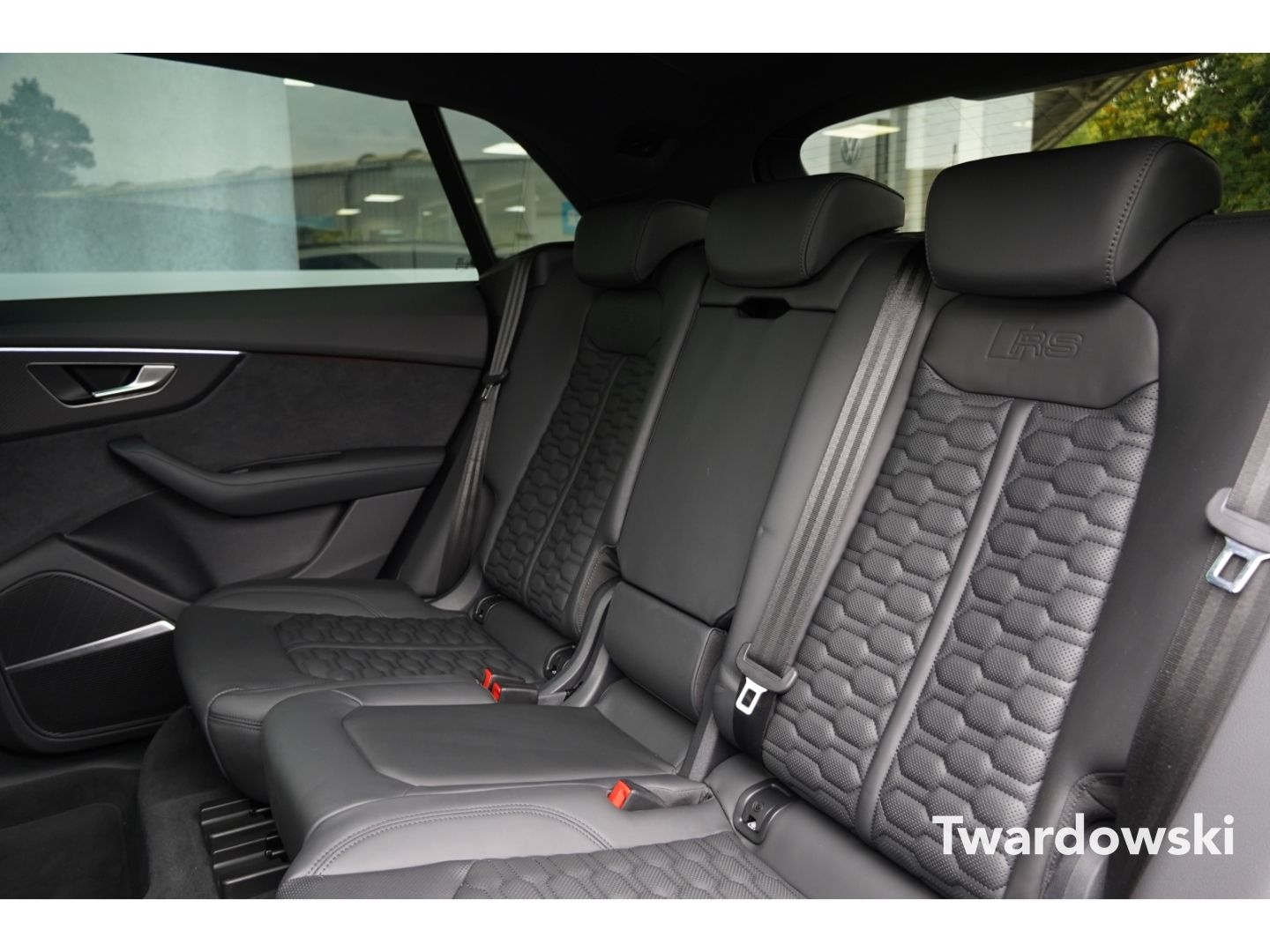 Audi RSQ8 Keramik Stand-HZ Memo AHK HUD Massage B&O S