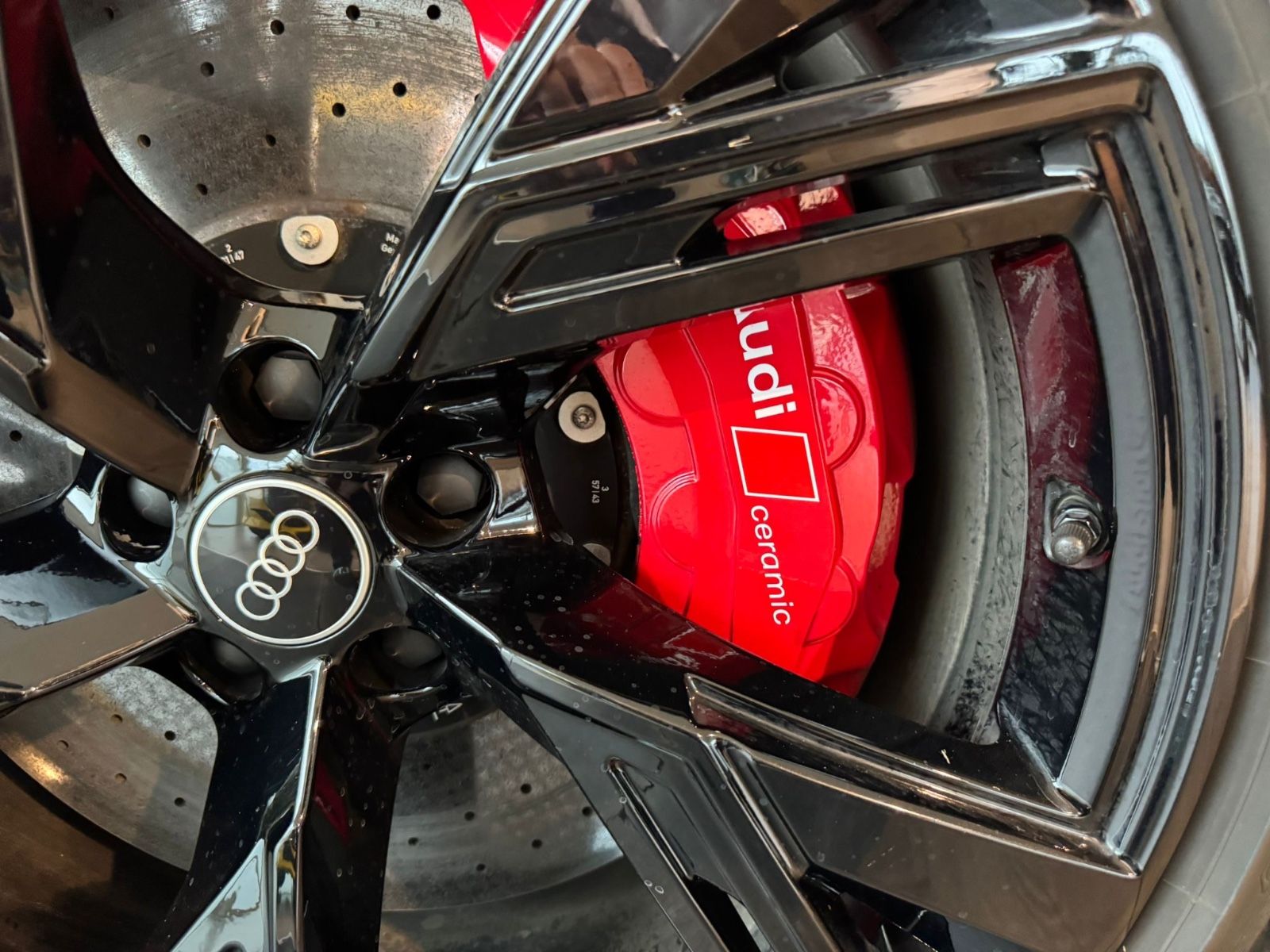 Audi RS6 Avant 4.0 TFSI quattro*MTM/810PS*Keramik*