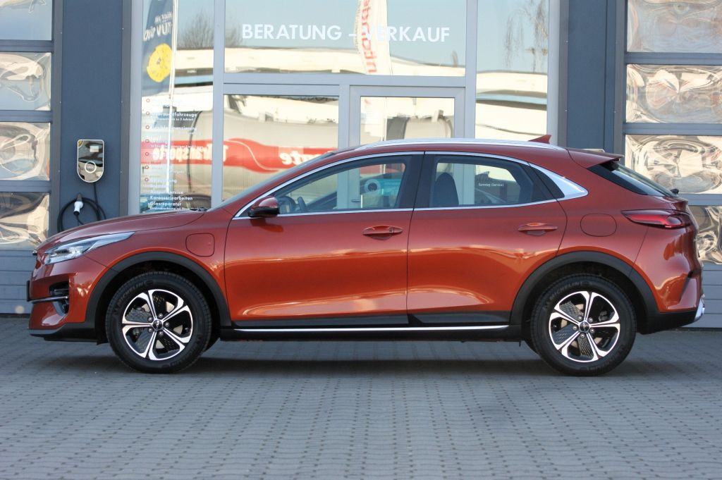 Kia XCeed 1.6 GDI DCT6 OPF Plug-in-Hybrid Vision - Samsaru's Car Outlet