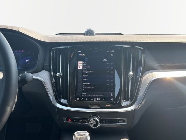 Volvo S60 Recharge T8 AWD Polestar Engineered 19'' HUD