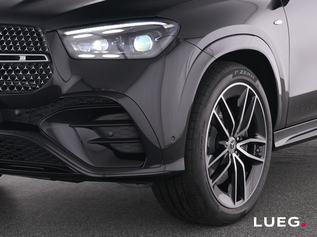 Mercedes-Benz GLE 400 e 4M AMG+NIGHT+22''+FAHRASS+PANO+DC-LADE