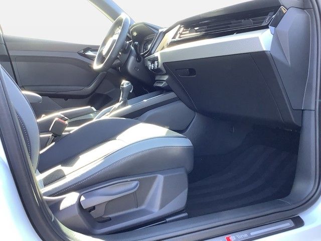 Audi A1 Sportback 35TFSI S-line LED Scheinwerfer, Sma