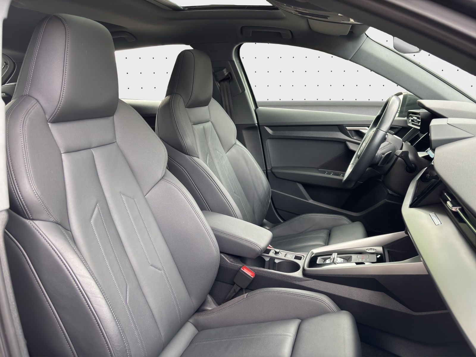 Audi A3 Sportback 35 TFSI S tronic S LINE *PANO*AHK*