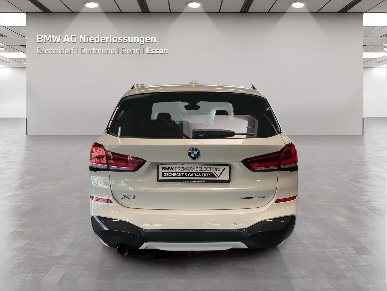 BMW X1 xDrive25e M Sport - Samsaru's Car Outlet