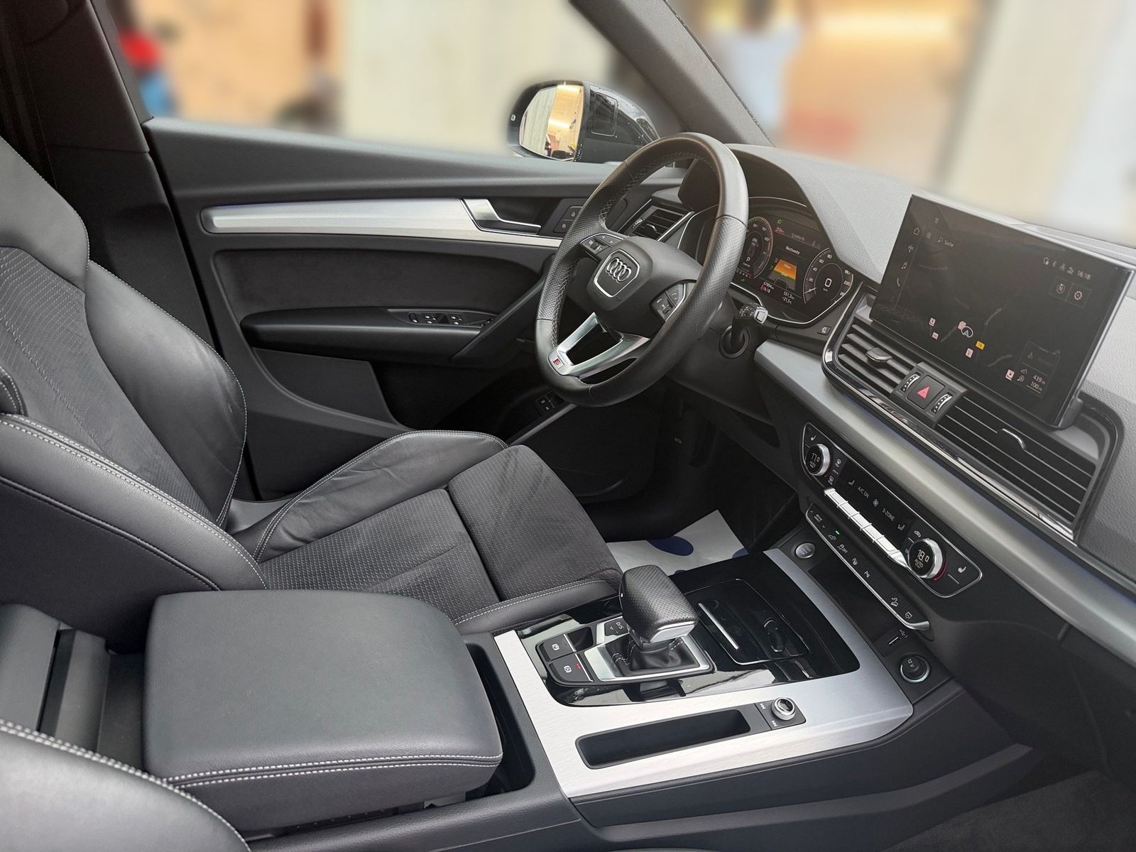 Audi Q5 quattro S line *HUD*AHK*BLACKSTYLE*PANO*4x SH