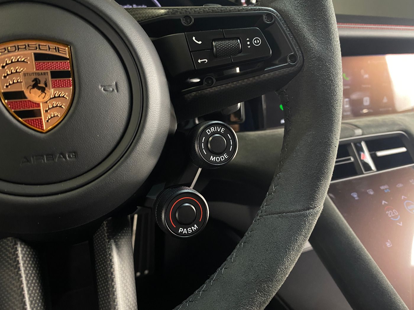 Porsche Taycan GTS | Hinterachslenkung | HD-Matrix LED |