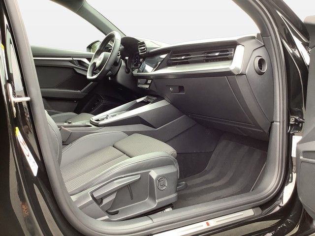 Audi A3 Sportback 40TFSIe S-line Matrix LED Scheinwer