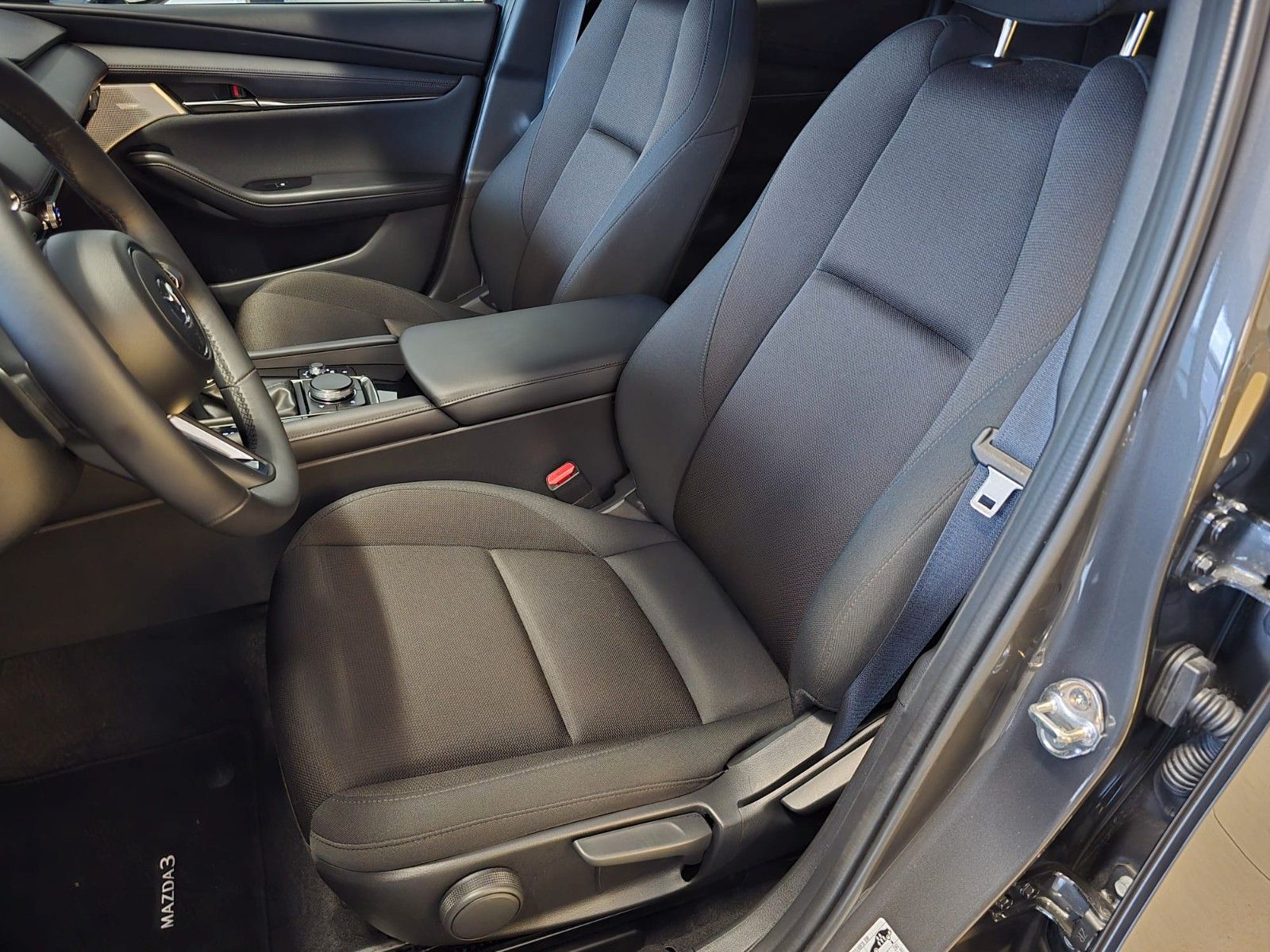 Mazda 3 Lim. 5-trg. Exclusive-Line *2,5l 140PS* 360°