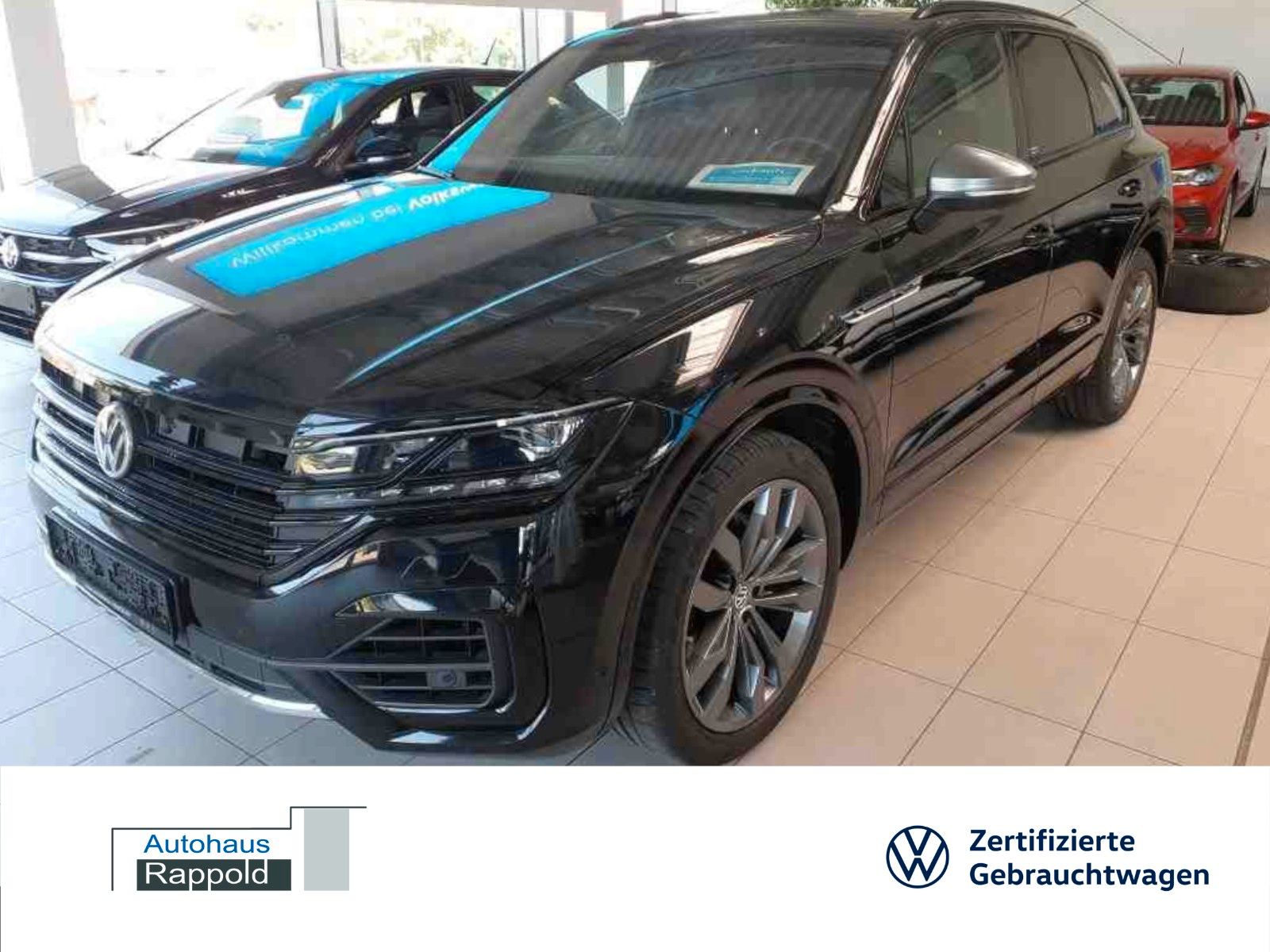 Volkswagen Touareg 3.0 TDI R-LINE BLACK - Samsaru's Car Outlet