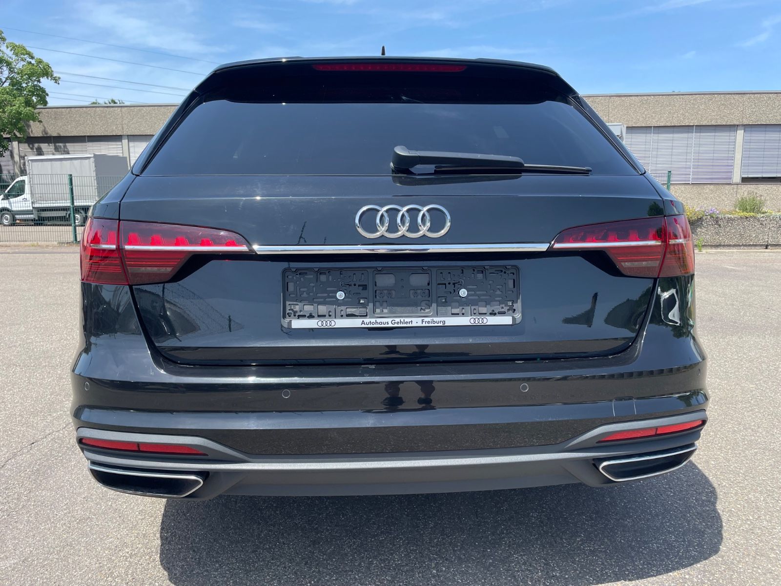 Audi A4 Avant 35 TDI - Samsaru's Car Outlet