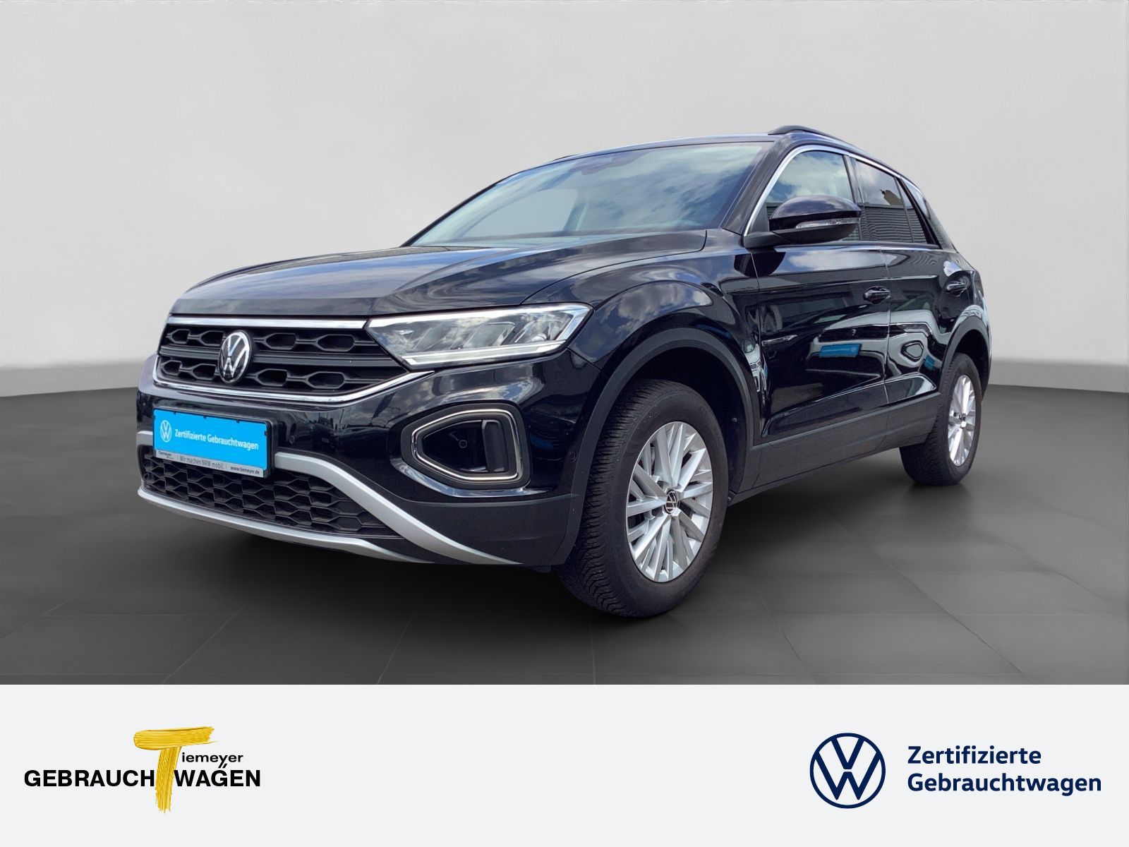 Volkswagen T-Roc 1.0 TSI LIFE - Samsaru's Car Outlet
