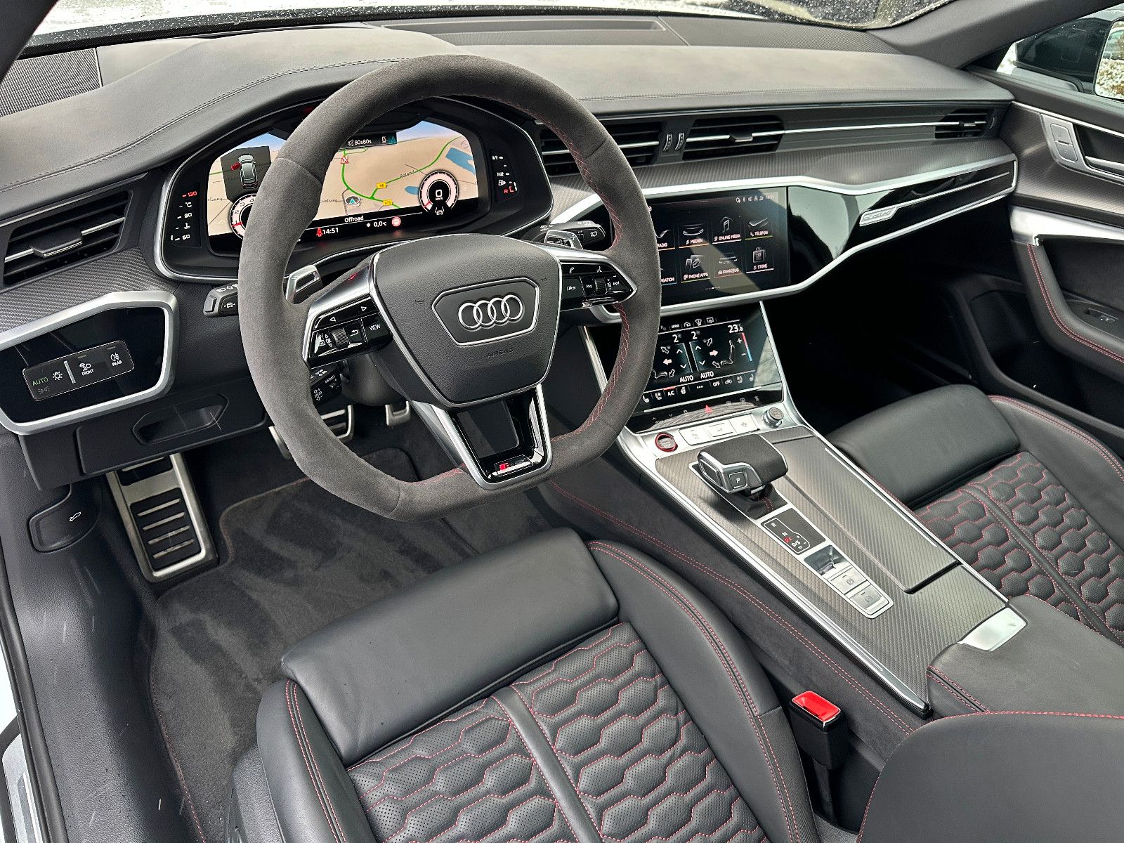 Audi RS6 Avant performance BLACK HUD PANO NACHTS STHZ