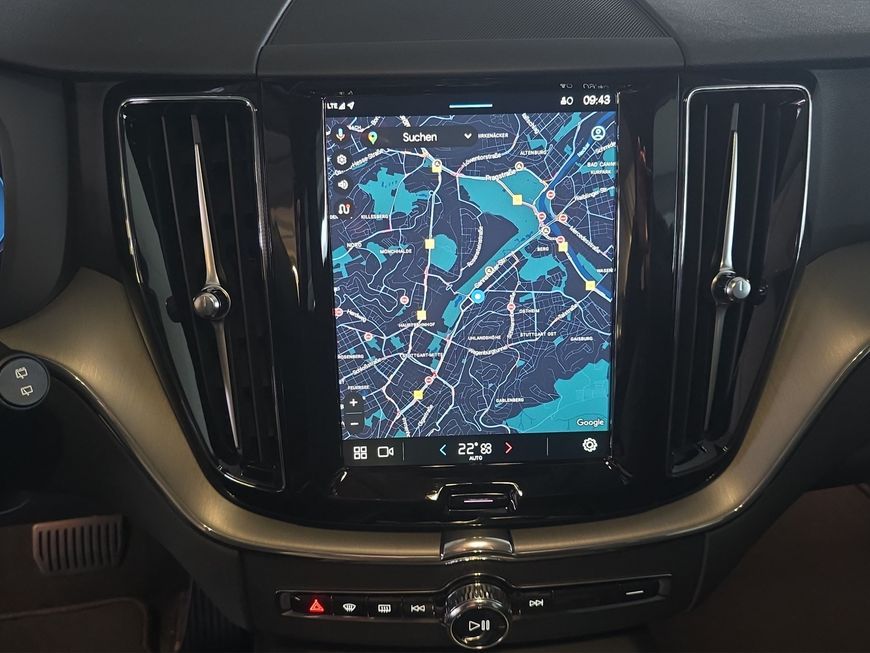 Volvo XC60 B5 B AWD Core