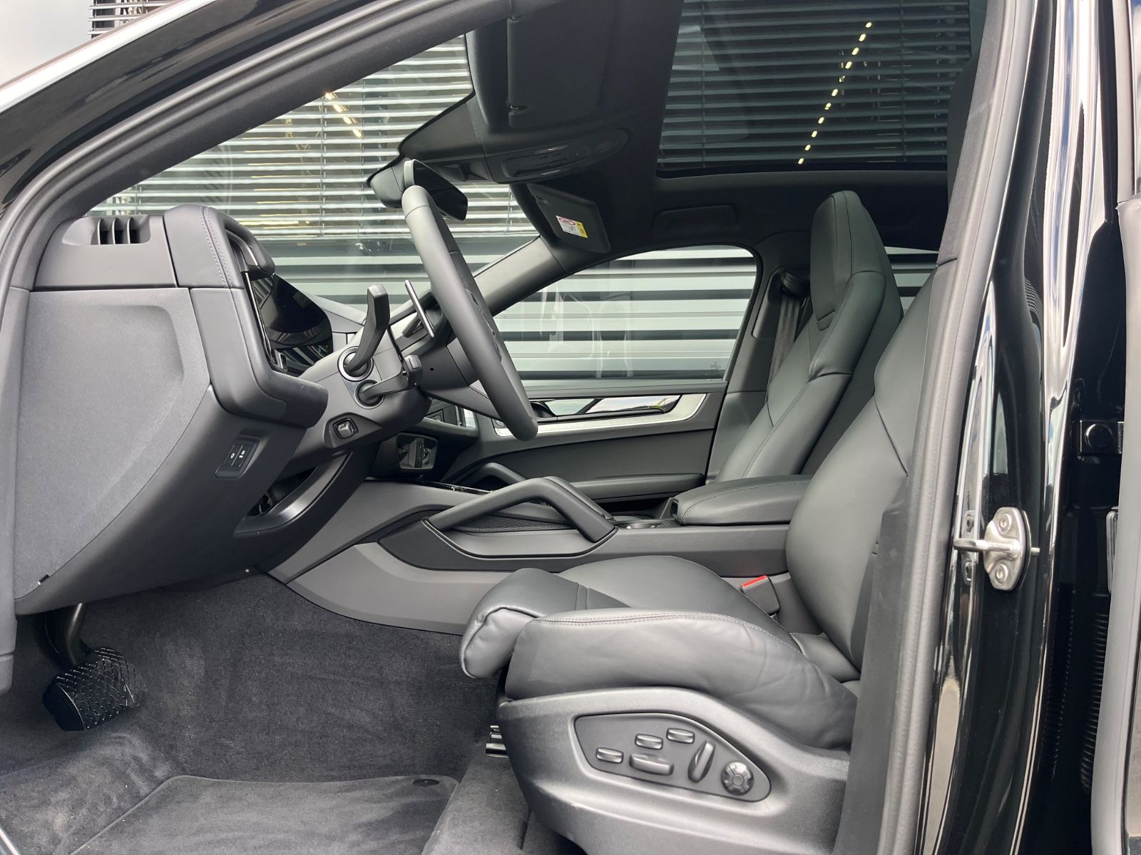 Porsche Cayenne Coupe-BOSE-LUFT-BOSE-ABGAS