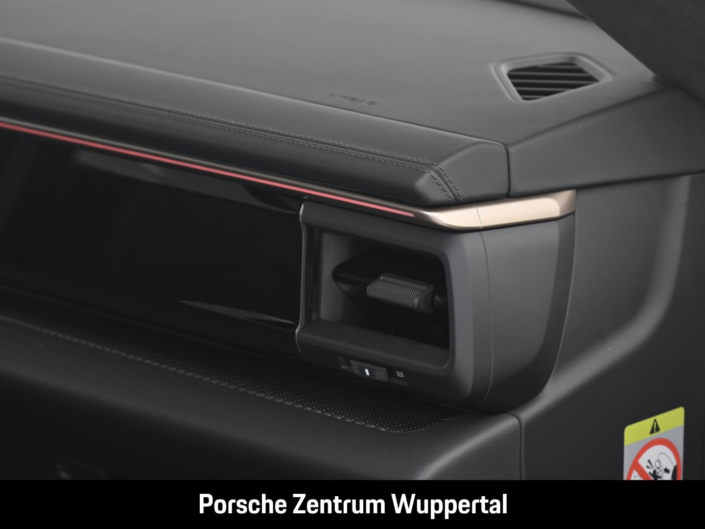 Porsche Macan Turbo*SportChrono*Sitzlüftung*BOSE*Pano*LE