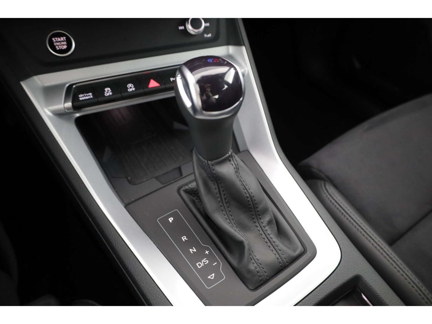 Audi Q3 35 TDI quattro S line - Samsaru's Car Outlet