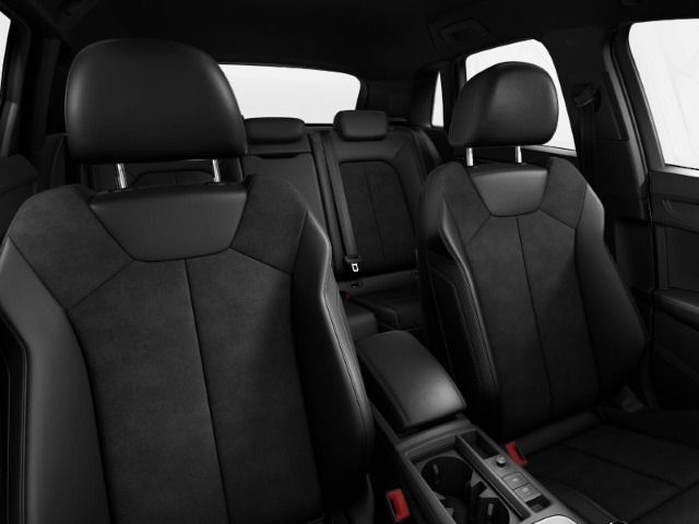 Audi Q3 S line 35 TDI quattro S tronic - Samsaru's Car Outlet
