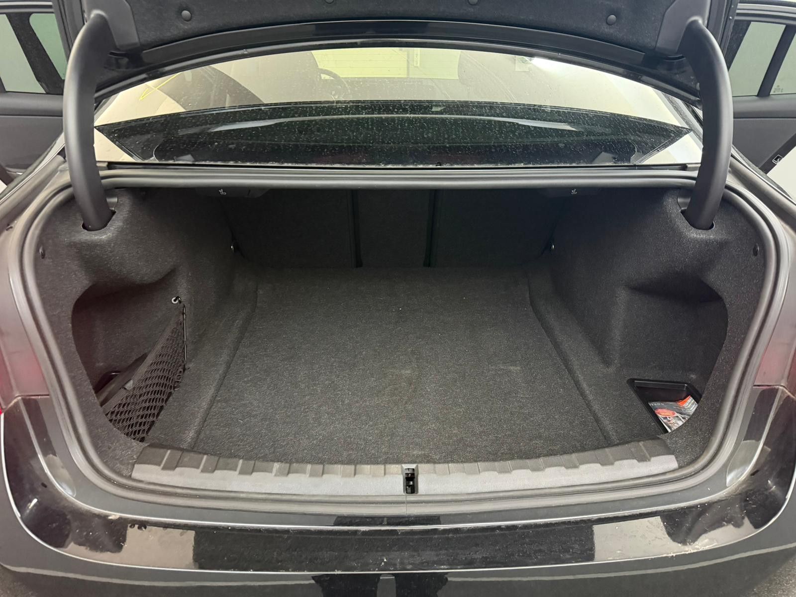 BMW 320d xDrive Limo SHADOW-LINE WIDE*LED*DRIVE ASSI