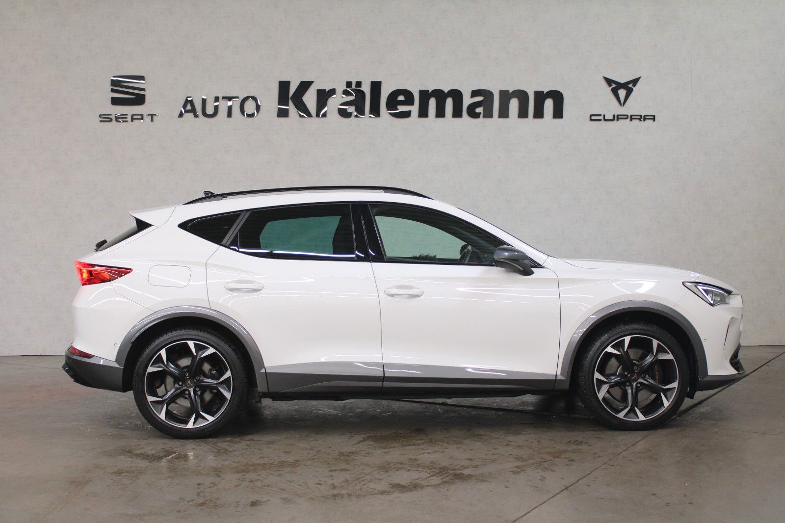 Cupra Formentor VZ 1.4 e-HYBRID DSG *LED*NAVI*AHK