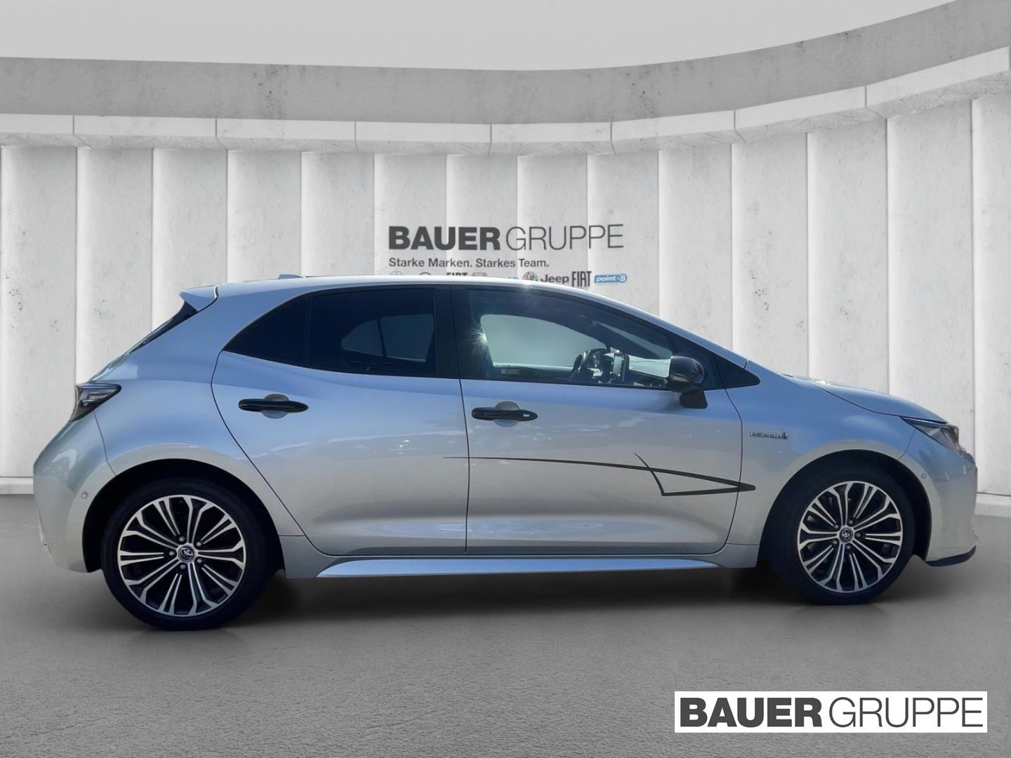 Toyota Corolla Hybrid Club 2.0 - Samsaru's Car Outlet