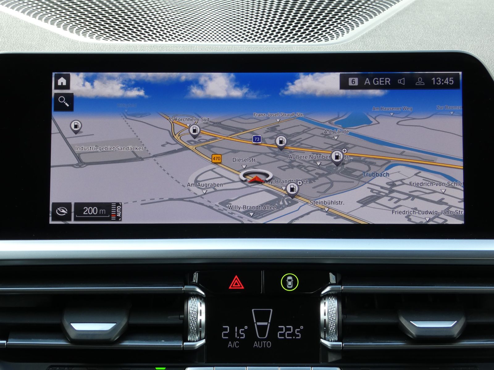 BMW 320i xDrive Limousine Sport Line HiFi DAB LED