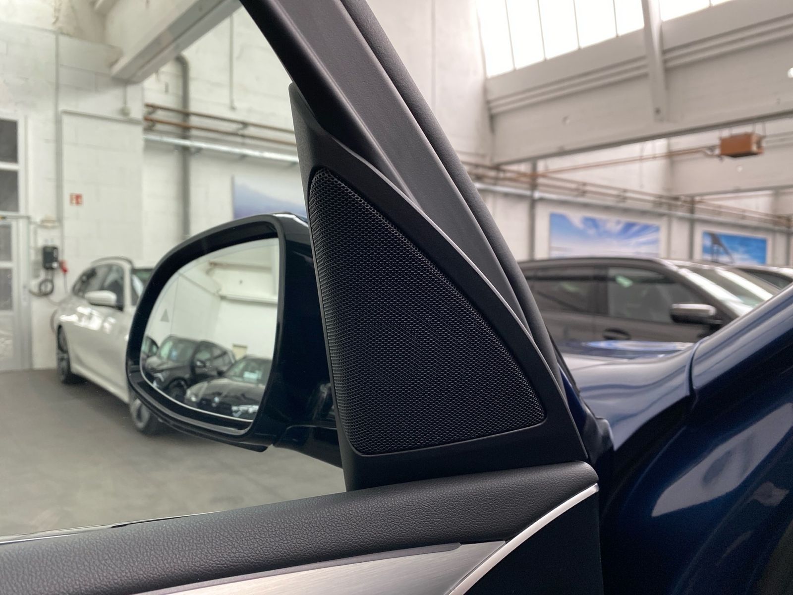BMW X3 xDrive30e M Sport - Samsaru's Car Outlet