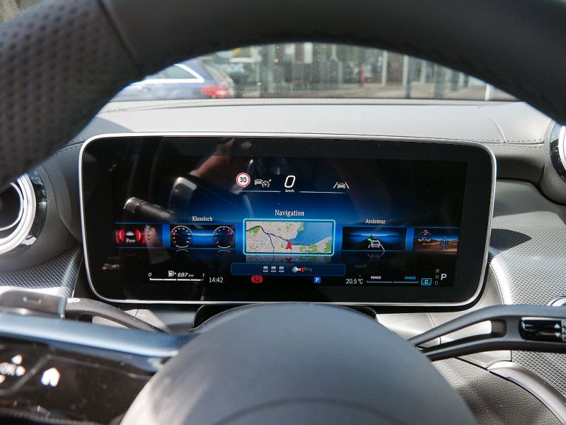 Mercedes-Benz GLC 220 d 4M AMG NIGHT MEMO 360 AHK DISTR KAMERA