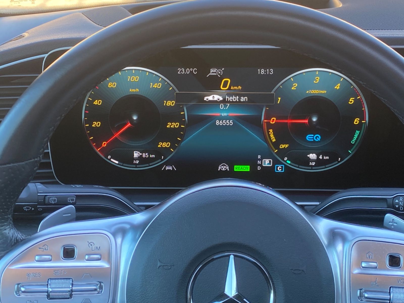 Mercedes-Benz GLE350de AMG 4M_Panorama_Airmatic_360°_Keyless_