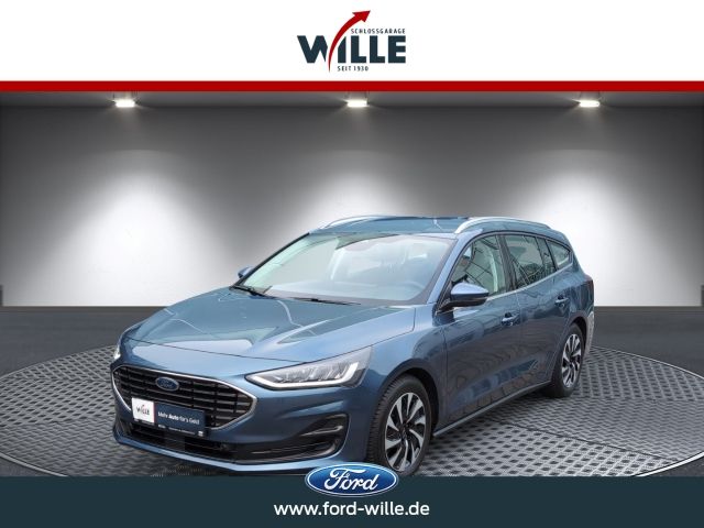 Ford Focus Titanium Automatik Kamera ACC Fahrassisten