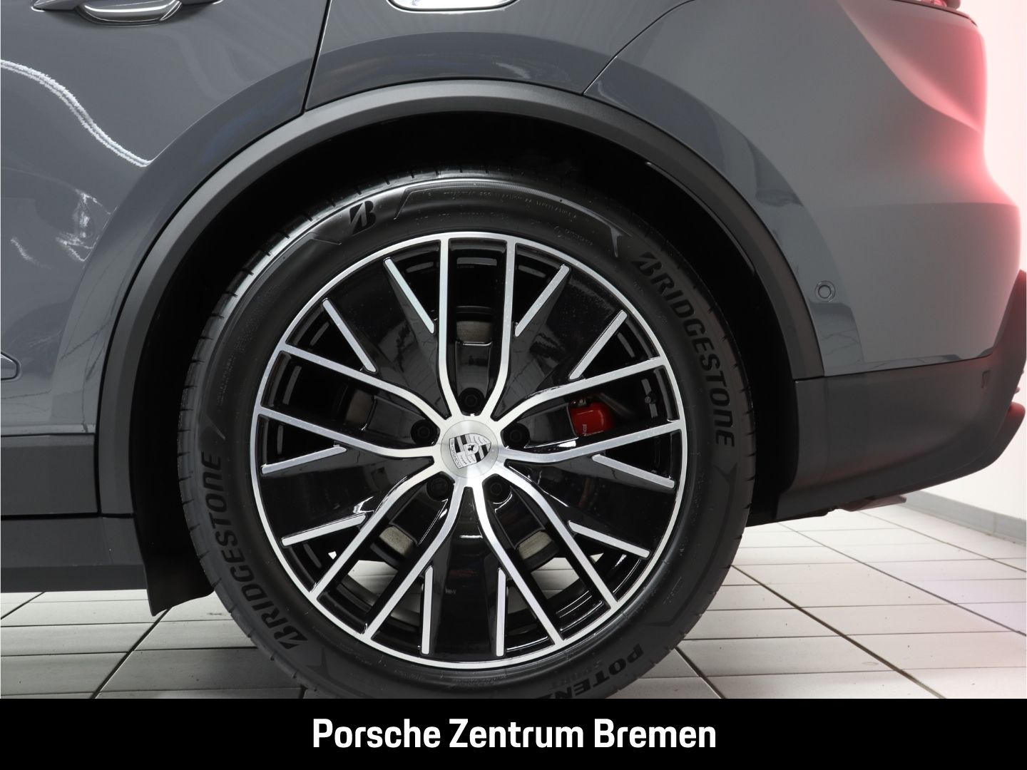 Porsche Macan 4S - Samsaru's Car Outlet